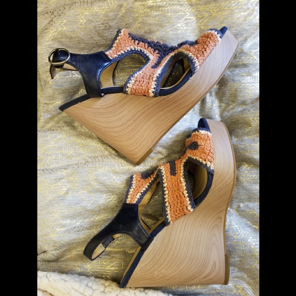 Lucky Brand Crochet Wedges